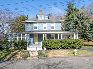 26 Priscilla Pl, Trumbull, CT 06611