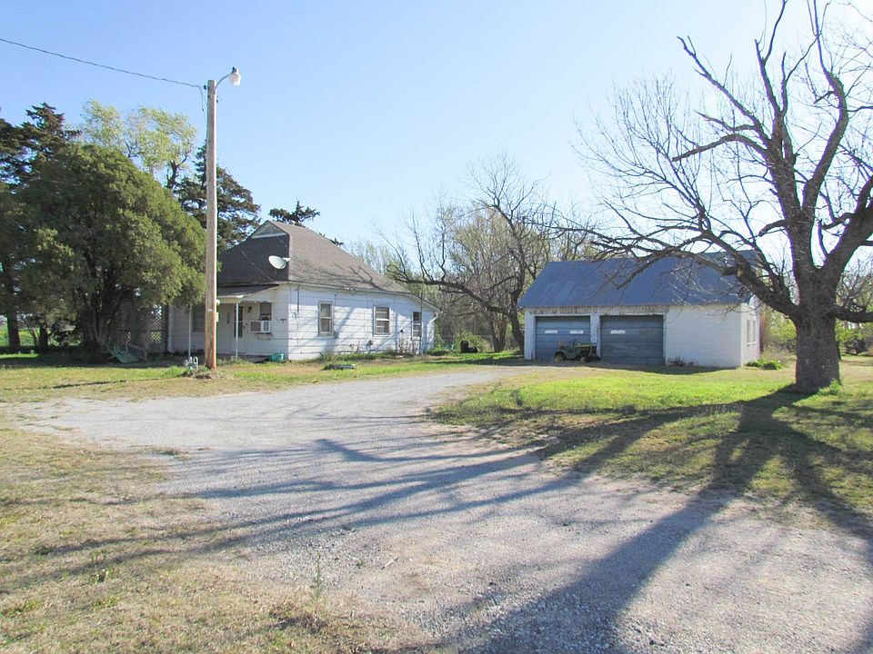1st image of 304 N B St