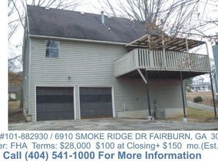 6910 Smoke Ridge Dr, Fairburn, GA 30213