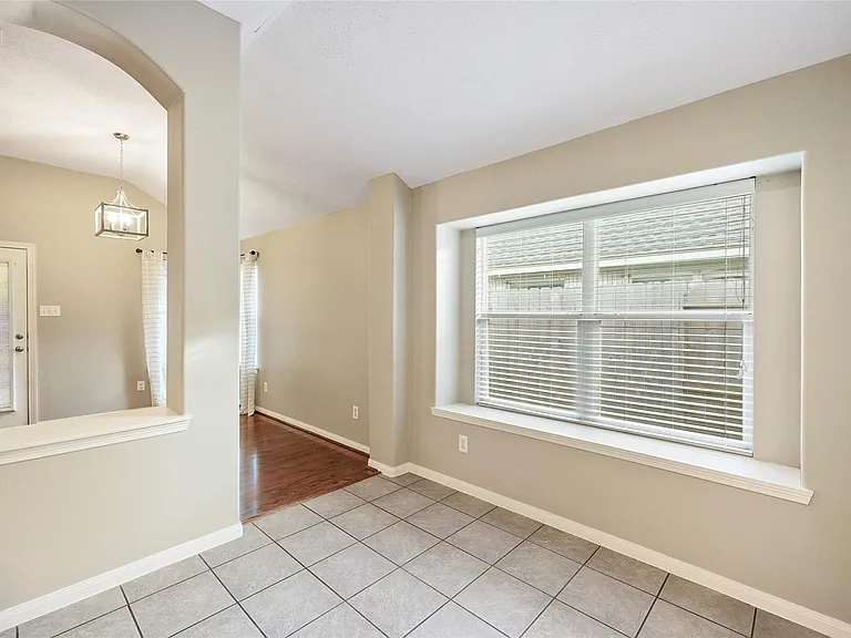 6903 Summer Bridge Ln — Photo 10