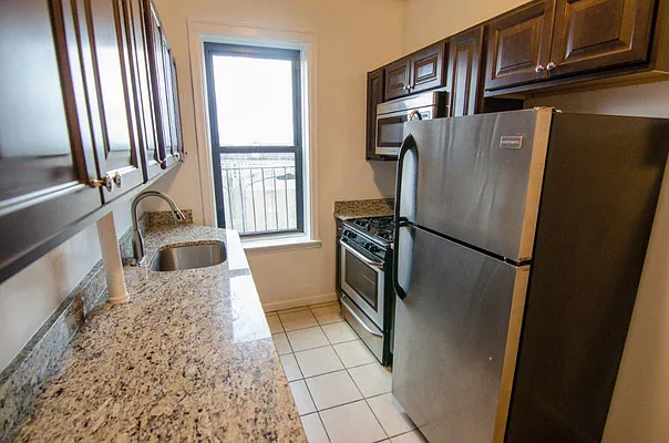 Rented by Living New York | media 8