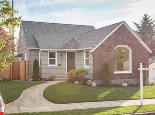 615 W 38th St, Vancouver, WA