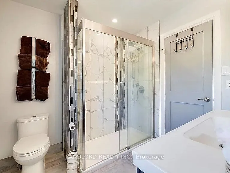 26 Poplar Dr #3 — Photo 9