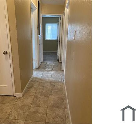 3rd image of 1509 Watt Ave