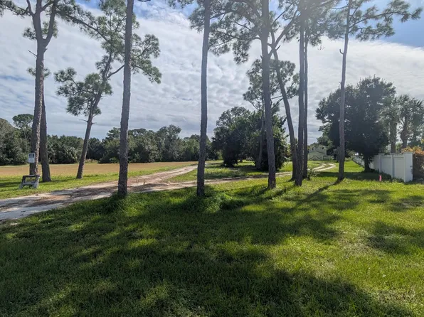 1500 SE Cove Road, Stuart, FL 34997