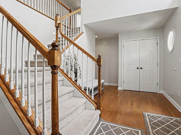 3rd image of 420 Brittany Dr