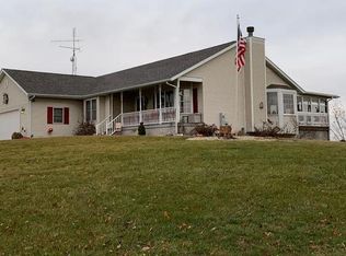 1192 Bay Dr, Sublette, IL 61021