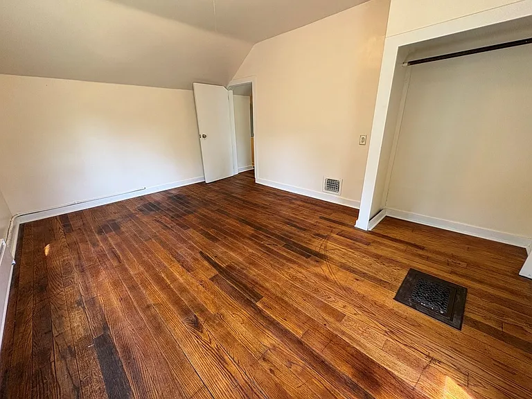1058 Campbell Run Rd — Photo 27