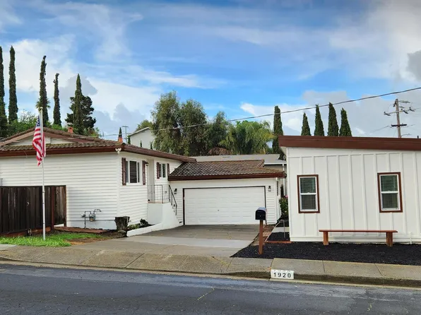 1920 E 3rd St, Benicia, CA 94510