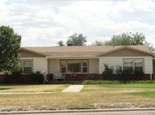 205 W Avenue J, Muleshoe, TX 79347