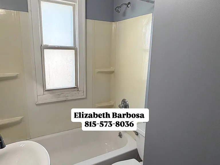 820 S 6th Ave — Photo 7