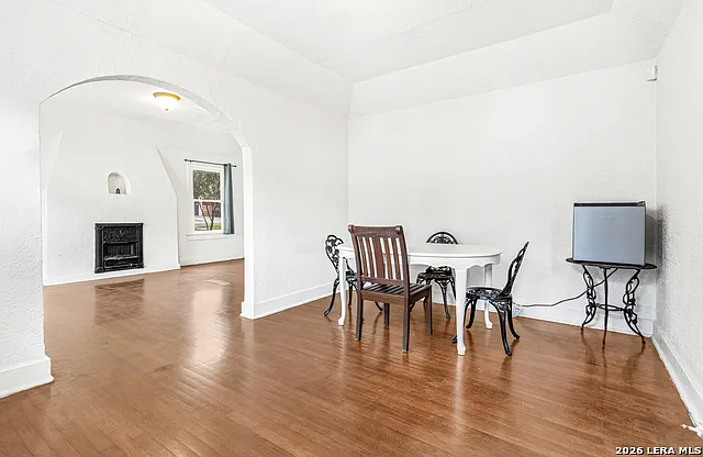 1434 Hicks Ave — Photo 7