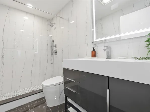 184 Central Avenue image 14 of 29