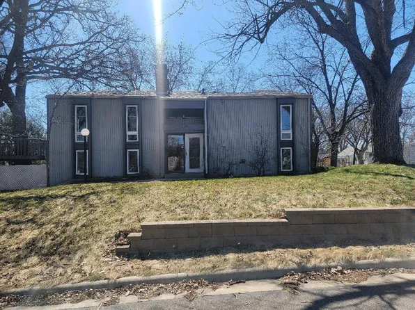 332 5th Ave NE, Saint Cloud, MN 56304