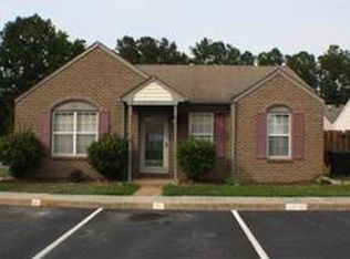 57 N Lake Loop, Hampton, VA 23666