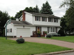 19 Circle Dr, Potsdam, NY 13676