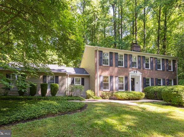 11126 Old Carriage Rd, Glen Arm, MD 21057