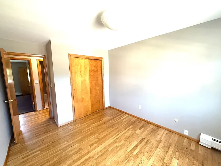 33 Kossuth St #1 — Photo 8