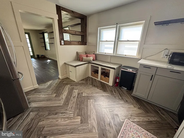 167 West Ave — Photo 9