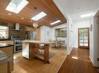 135 Tamalpais Rd, Fairfax, CA 94930