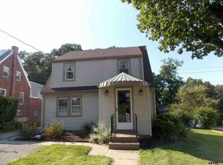 513 Hillcrest Rd, York, PA 17403