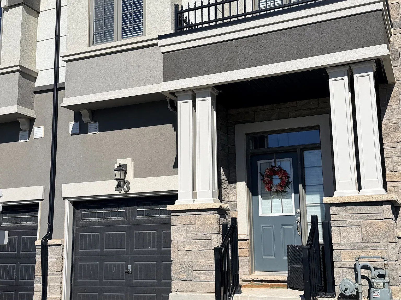3 bed, $2,500 — Photo 2