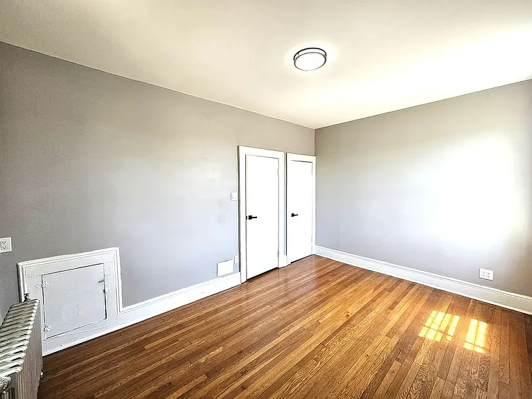 758 Jersey Ave — Photo 11