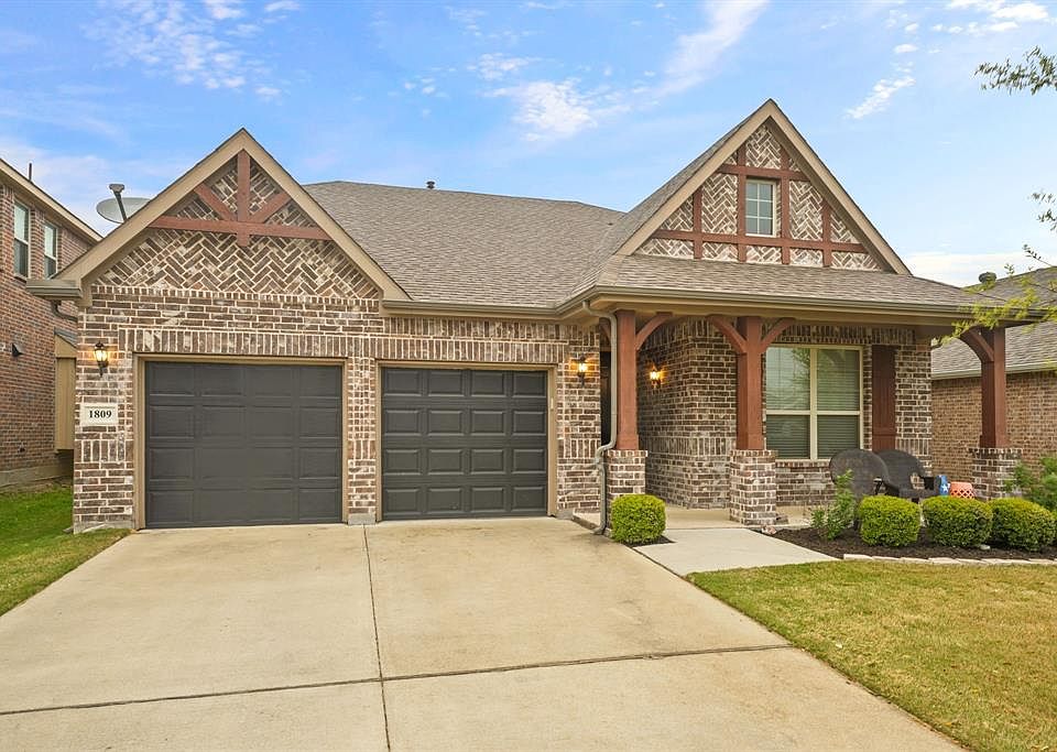 1st image of 1809 Stephen Dr