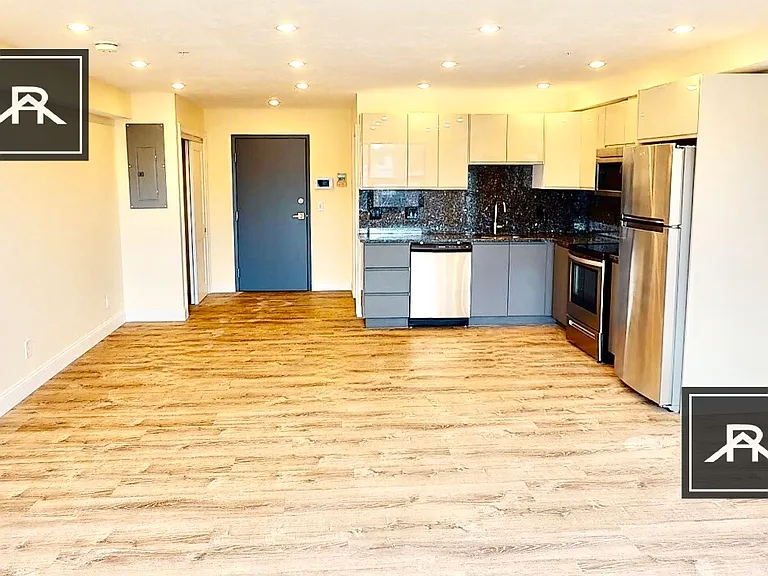 1028 Commonwealth Ave #402 — Photo 8