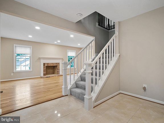 5th image of 3200 Hitchcock Ct
