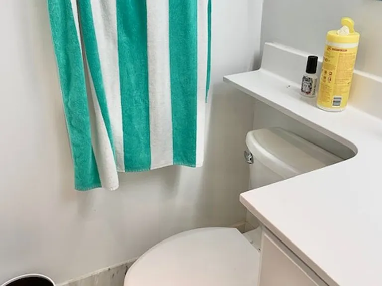 4808 Randolph Rd — Photo 38