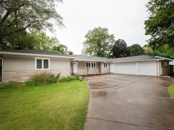 2307 Sycamore Ln, West Lafayette, IN 47906