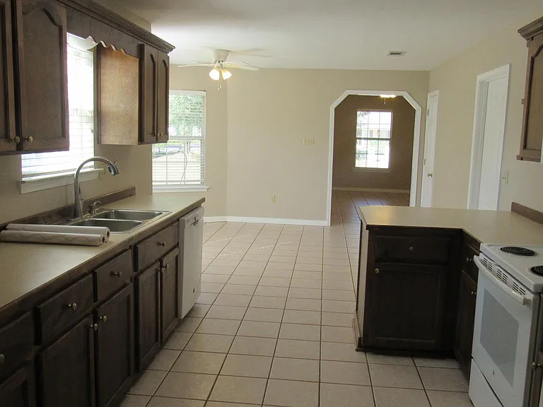 1700 Lake Mars Ave — Photo 12