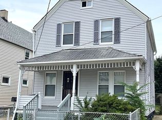 2909 Delmar Ave, Cleveland, OH