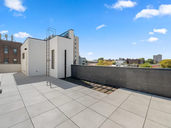 310 Fenimore Street image 27 of 48