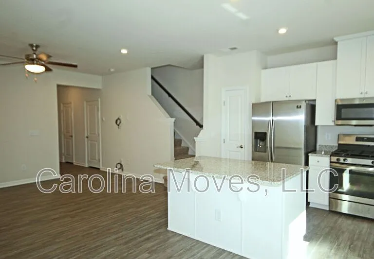 17 Country Dale Dr — Photo 6