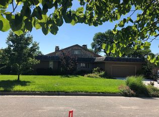 2017 Camelback Dr, Lawrence, KS 66047