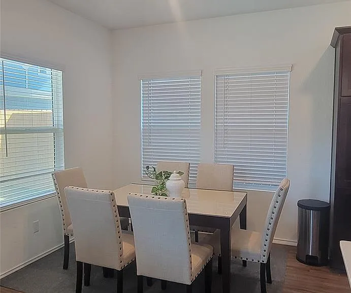 1509 Weatherford Ln — Photo 16