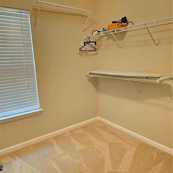 1208 Charleston Ct — Photo 12