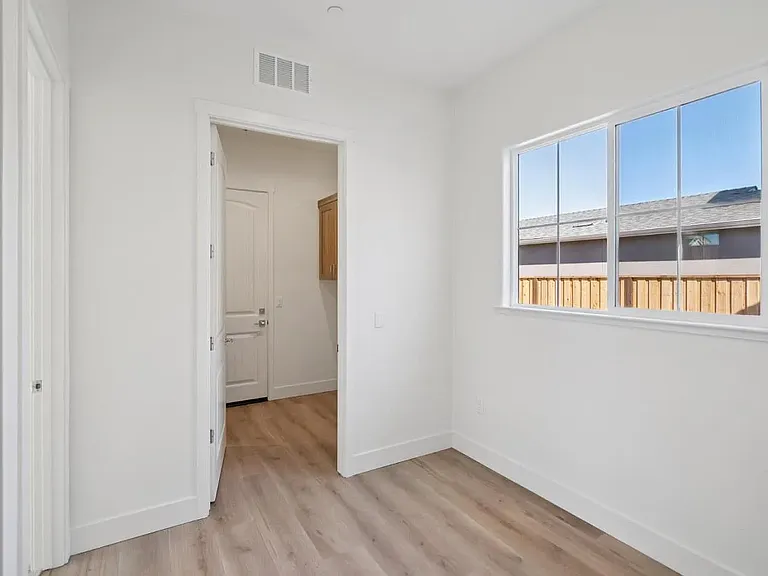 605 Santa Ynez Way — Photo 15