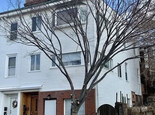 142 Marginal St #1, Boston, MA 02128