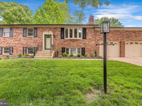 6913 Fulford St, Clinton, MD 20735