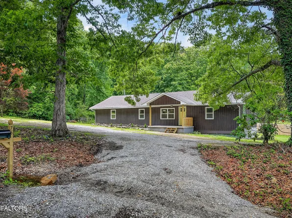76 Ed Houston Rd, Crossville, TN 38571