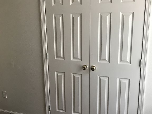 4th image of 2063 Kingston St