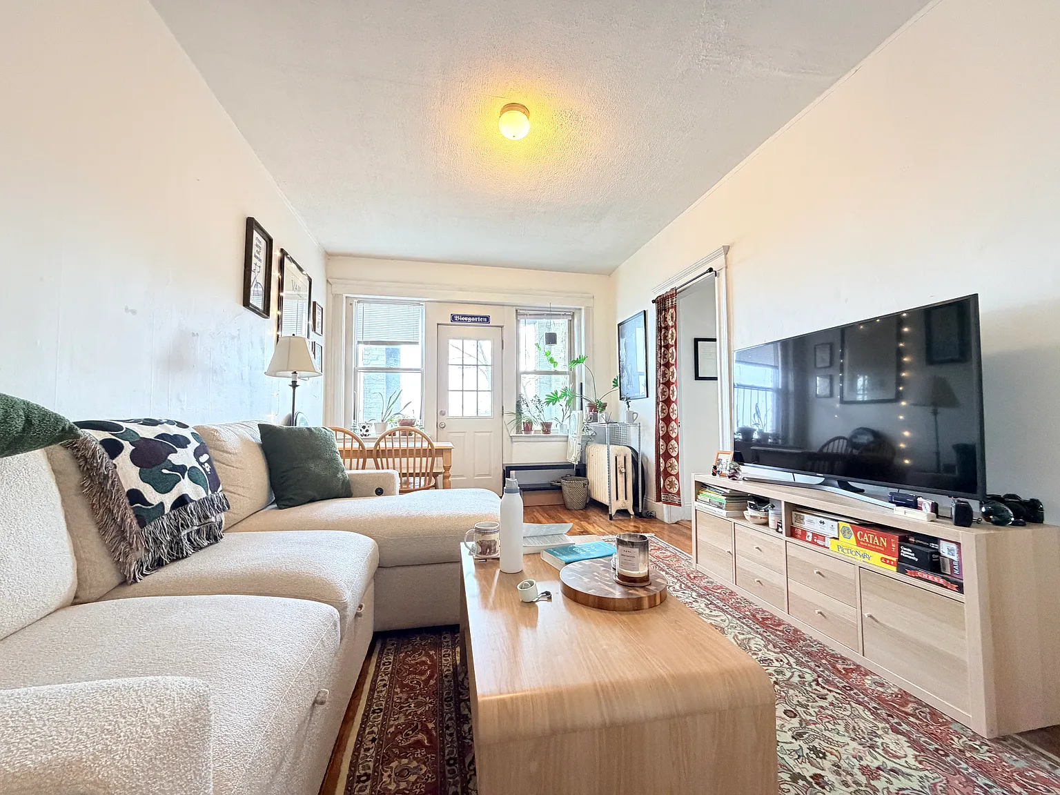 2 bed, 800 sqft, $3,200 — Photo 3