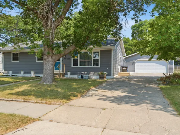 608 S Edgerton St, Mitchell, SD 57301