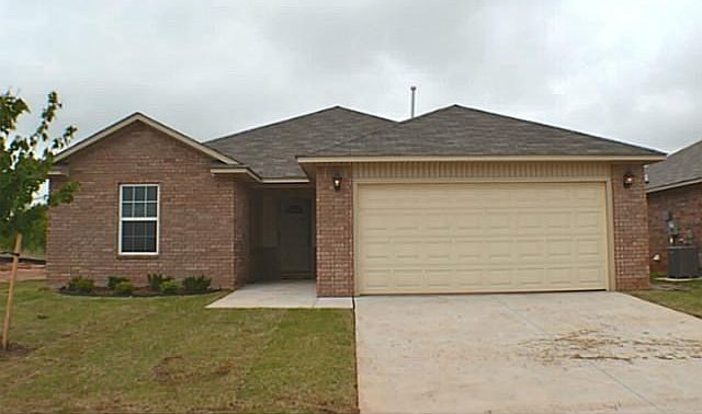 1st image of 2605 Demotte Dr