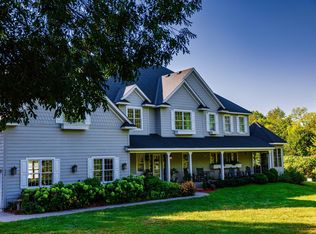 540 Apple Garden Rd, Mound, MN 55364