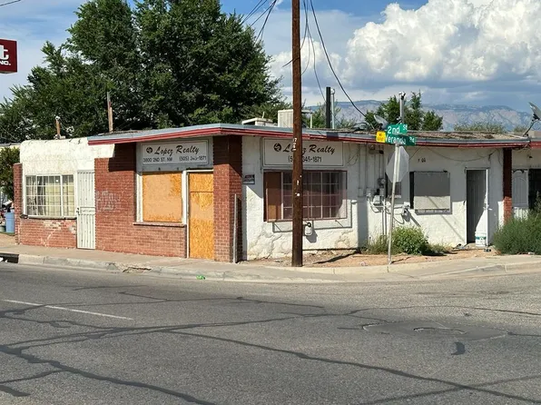 (undisclosed Address), Albuquerque, NM 87107