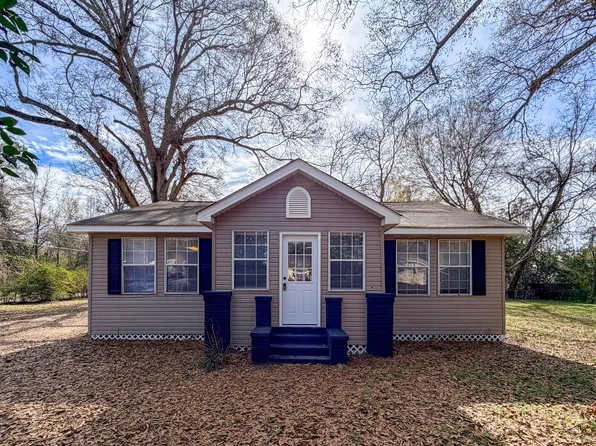119 E 1st Ave, Petal, MS 39465
